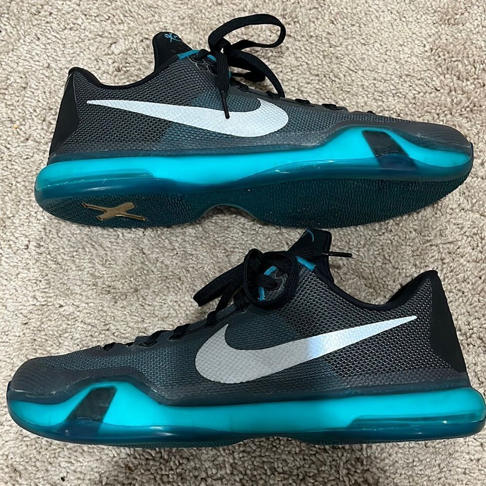 Nike Kobe 10 “Liberty” (S/N: 705317-002), size 13